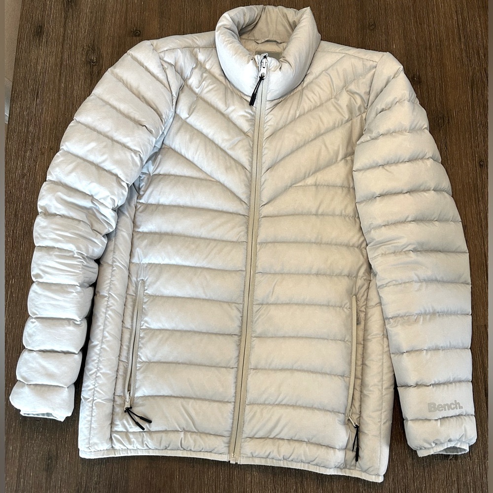 BENCH Men’s Silver Lightweight Slim Fit Puffer Down Jacket